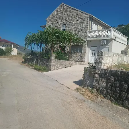 Tomas Apartman